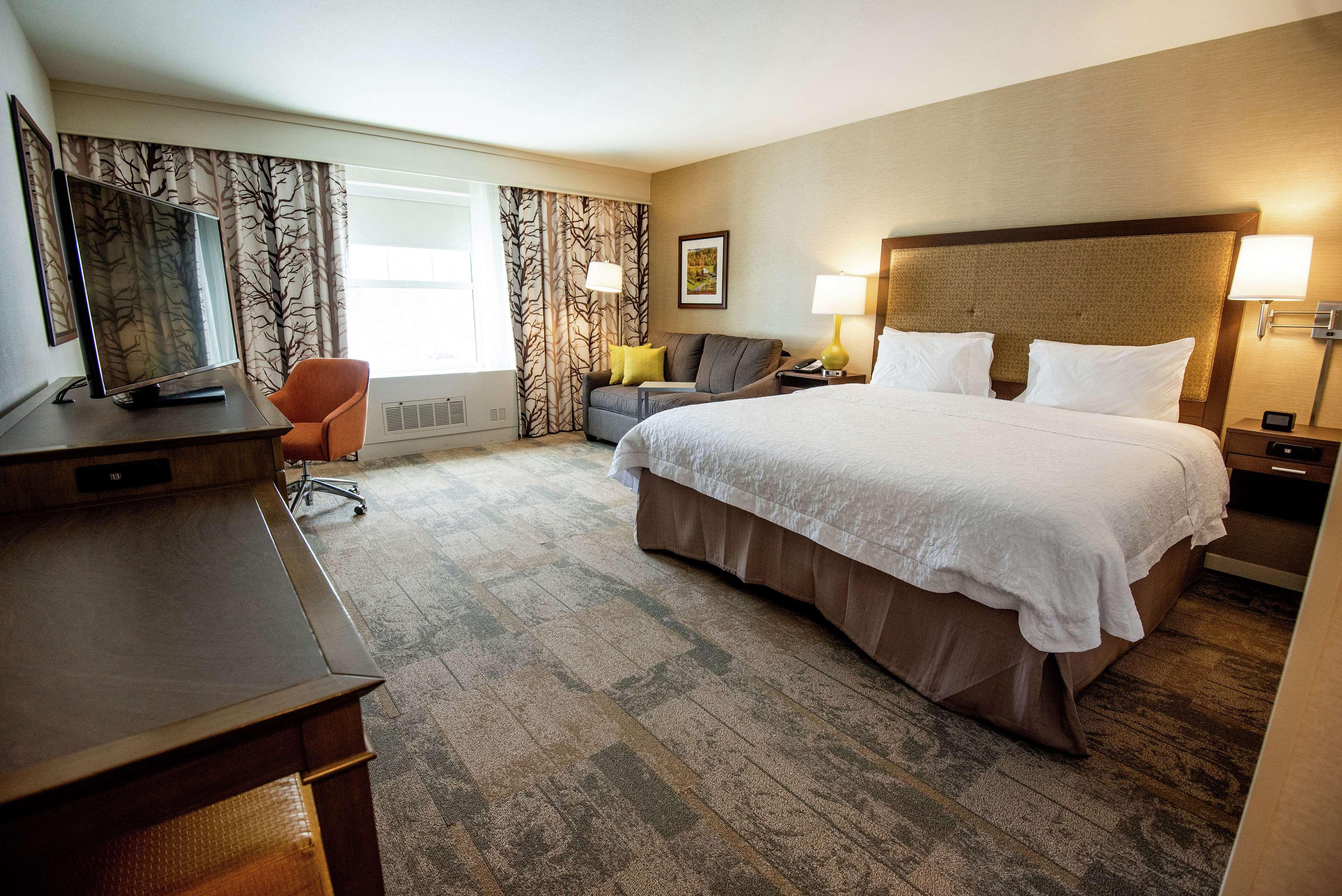 Hampton Inn&Suites Manchester, Vt Exterior foto