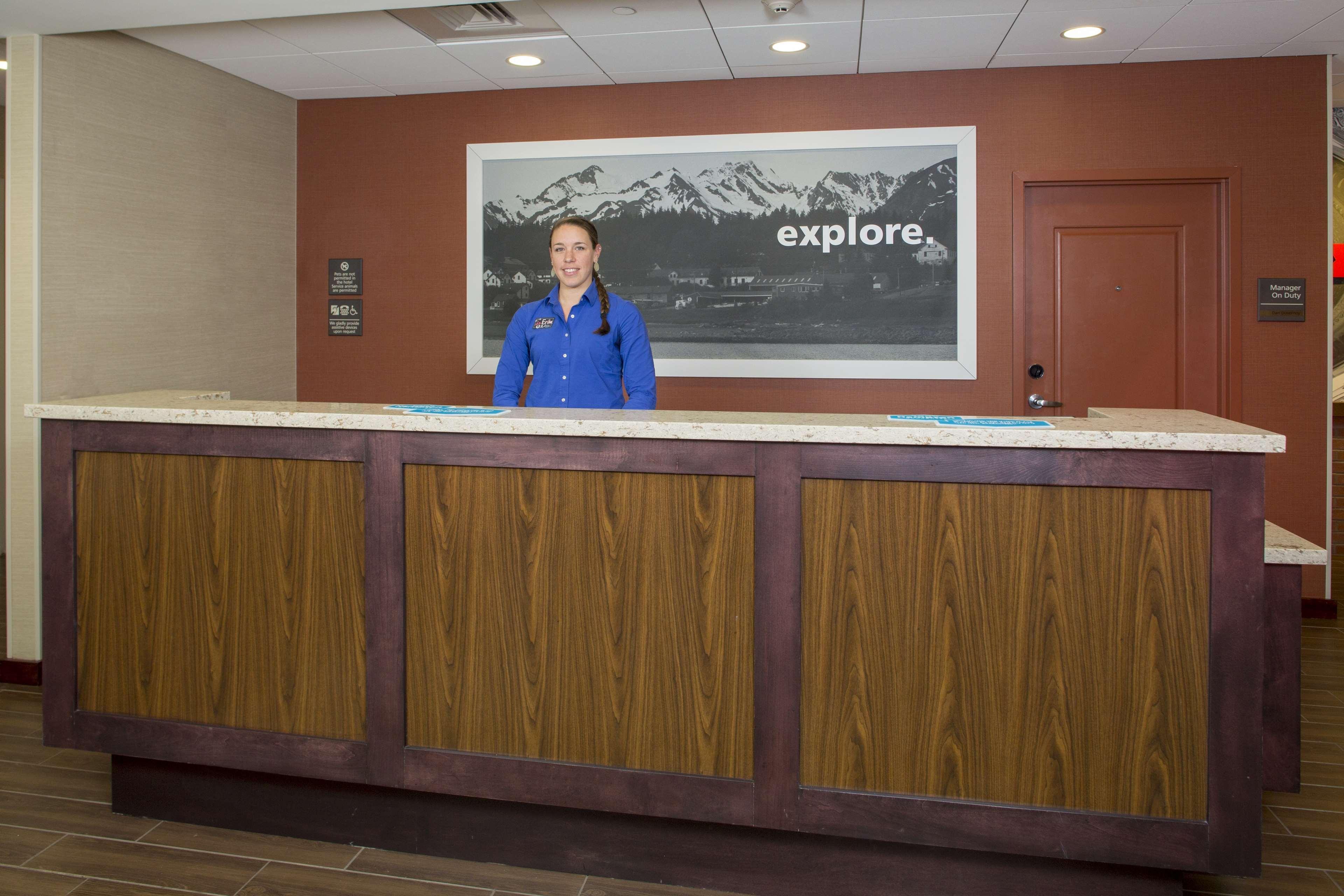 Hampton Inn&Suites Manchester, Vt Exterior foto