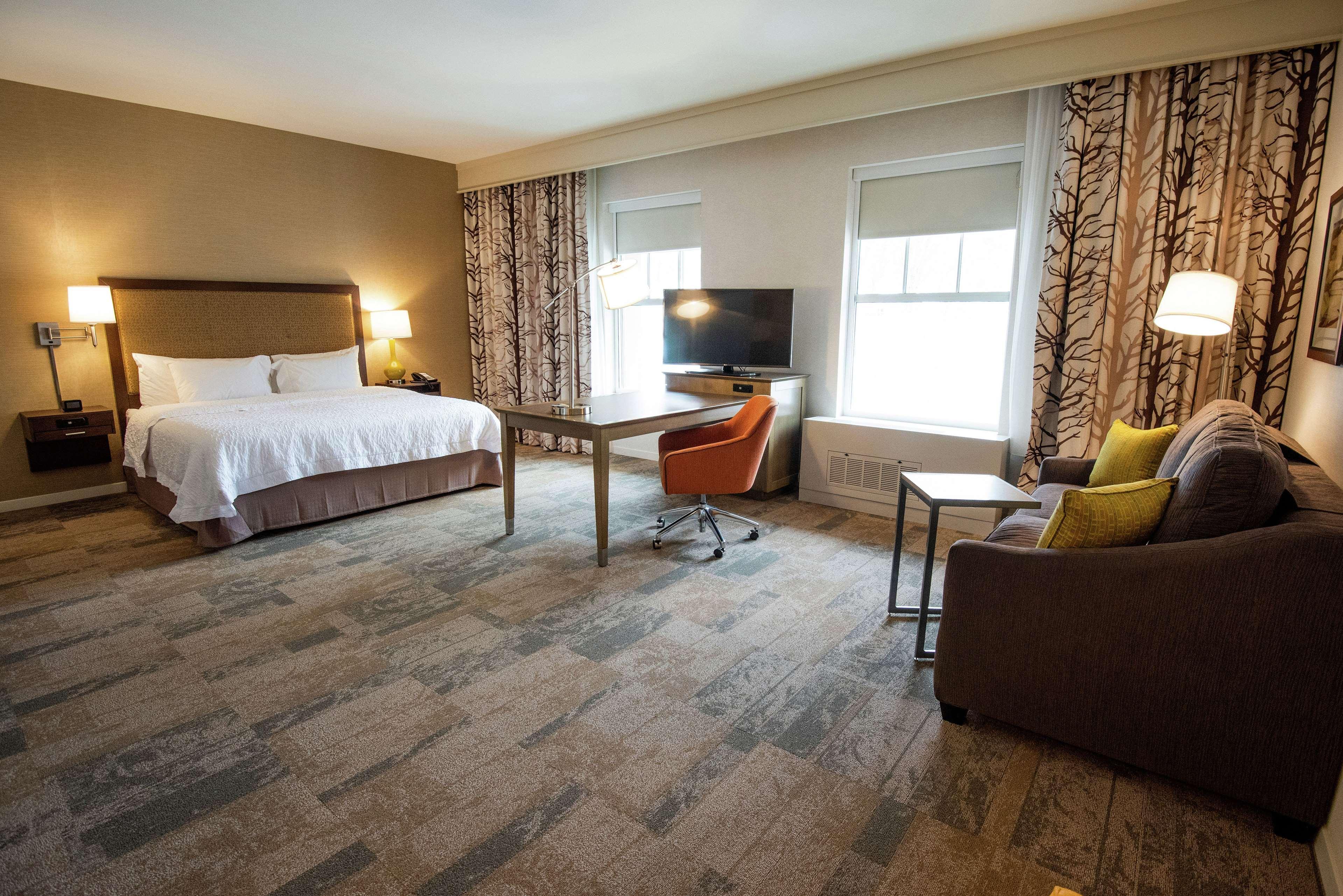 Hampton Inn&Suites Manchester, Vt Exterior foto